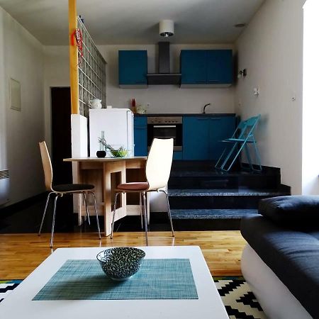 Apartment Naita Sinj Exterior photo